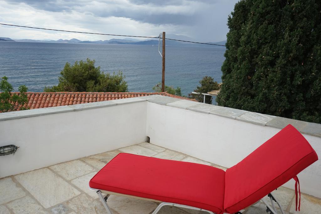 Kiki'S Houses Vlichos Hydra  Bagian luar foto